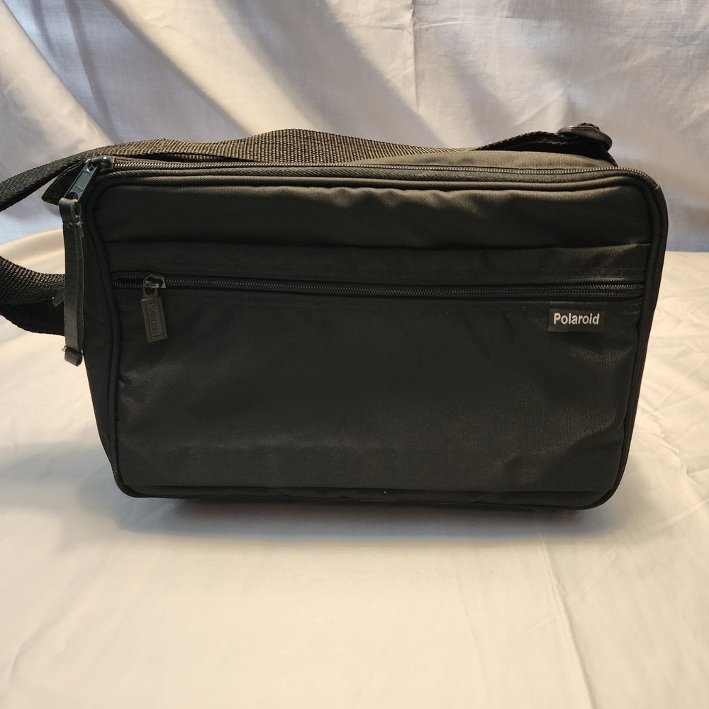 Polaroid Camera & Accessories‎ Case Black Compartments Padded Zipper